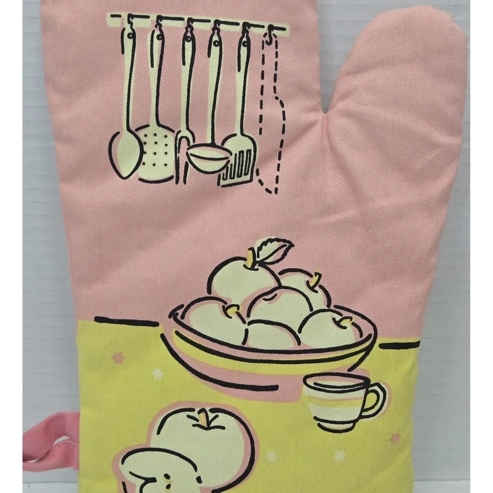 Blue Q Novelty Oven Mitt I've‎ Got a Knife Pink Retro Pot Holder Funny Gift New